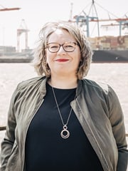 phh-portrait-hertrich-01-180x240